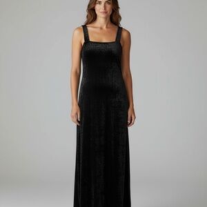 Chic Black Velvet Maxi Dress
